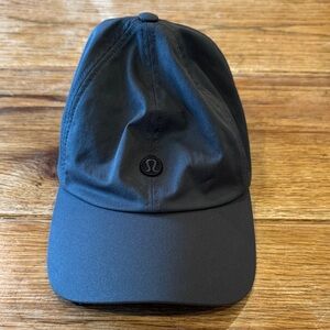 Lululemon baller hat